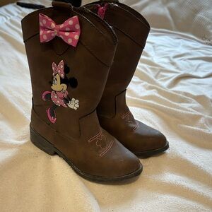 OshKosh B'gosh Brown Boots with Pink Lining